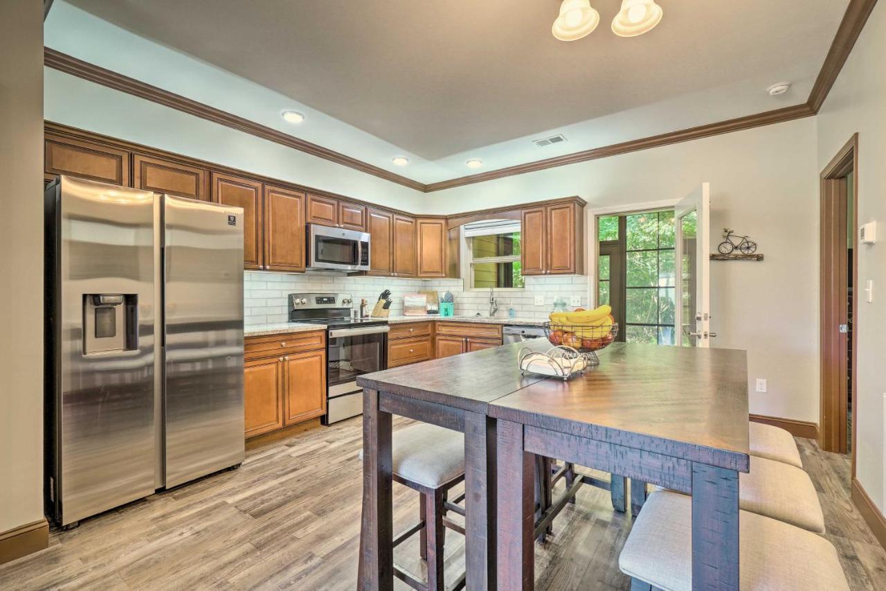 Cozy Townsend Condo, Resort-Style Amenities! Экстерьер фото