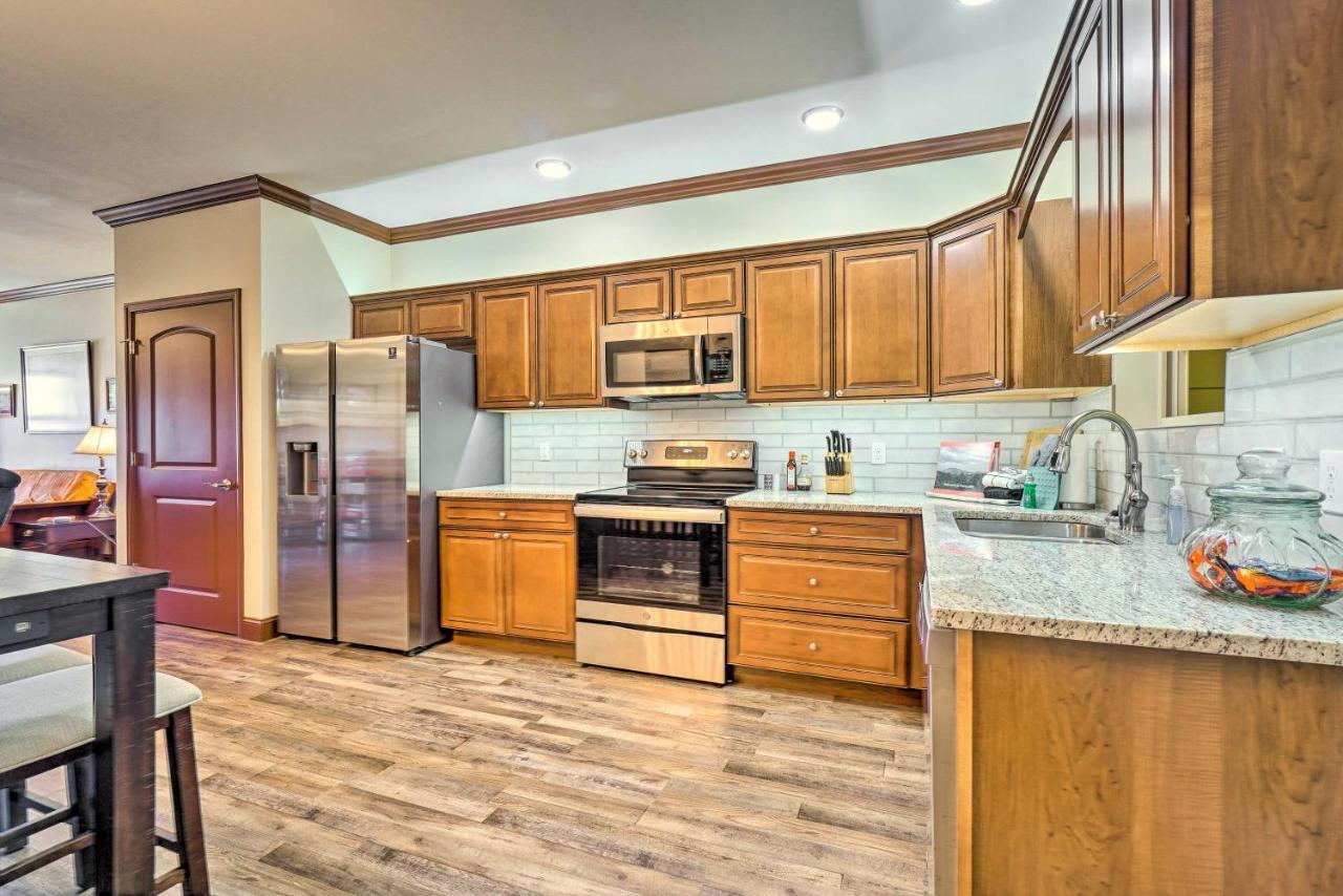 Cozy Townsend Condo, Resort-Style Amenities! Экстерьер фото