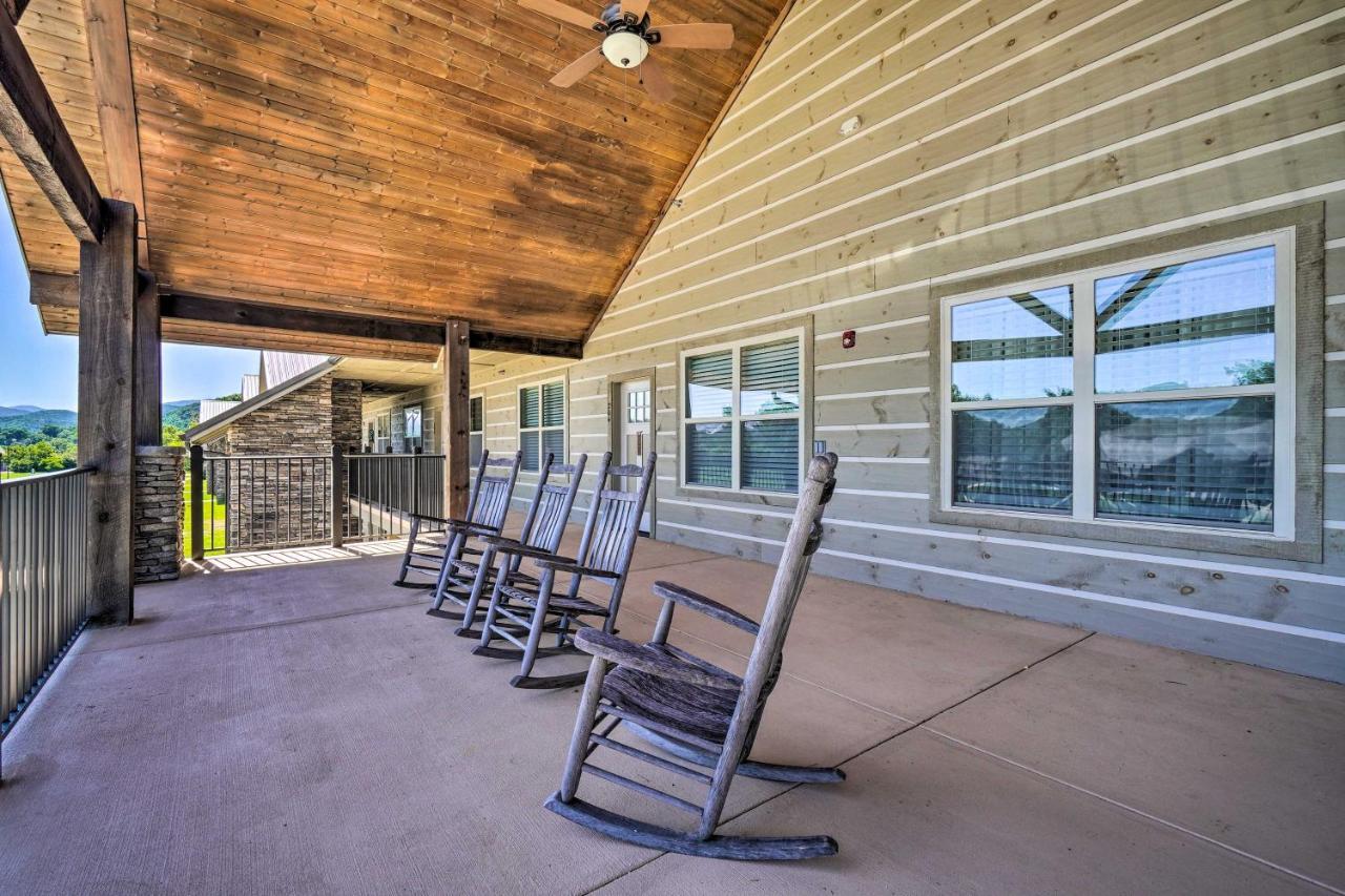 Cozy Townsend Condo, Resort-Style Amenities! Экстерьер фото